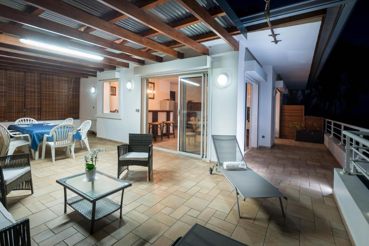 T2D Lagon Austral "Terrasse Du Lagon" Saint Pierre Dış mekan fotoğraf
